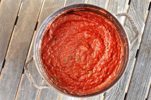 Рецепты приготовления основных красных соусов